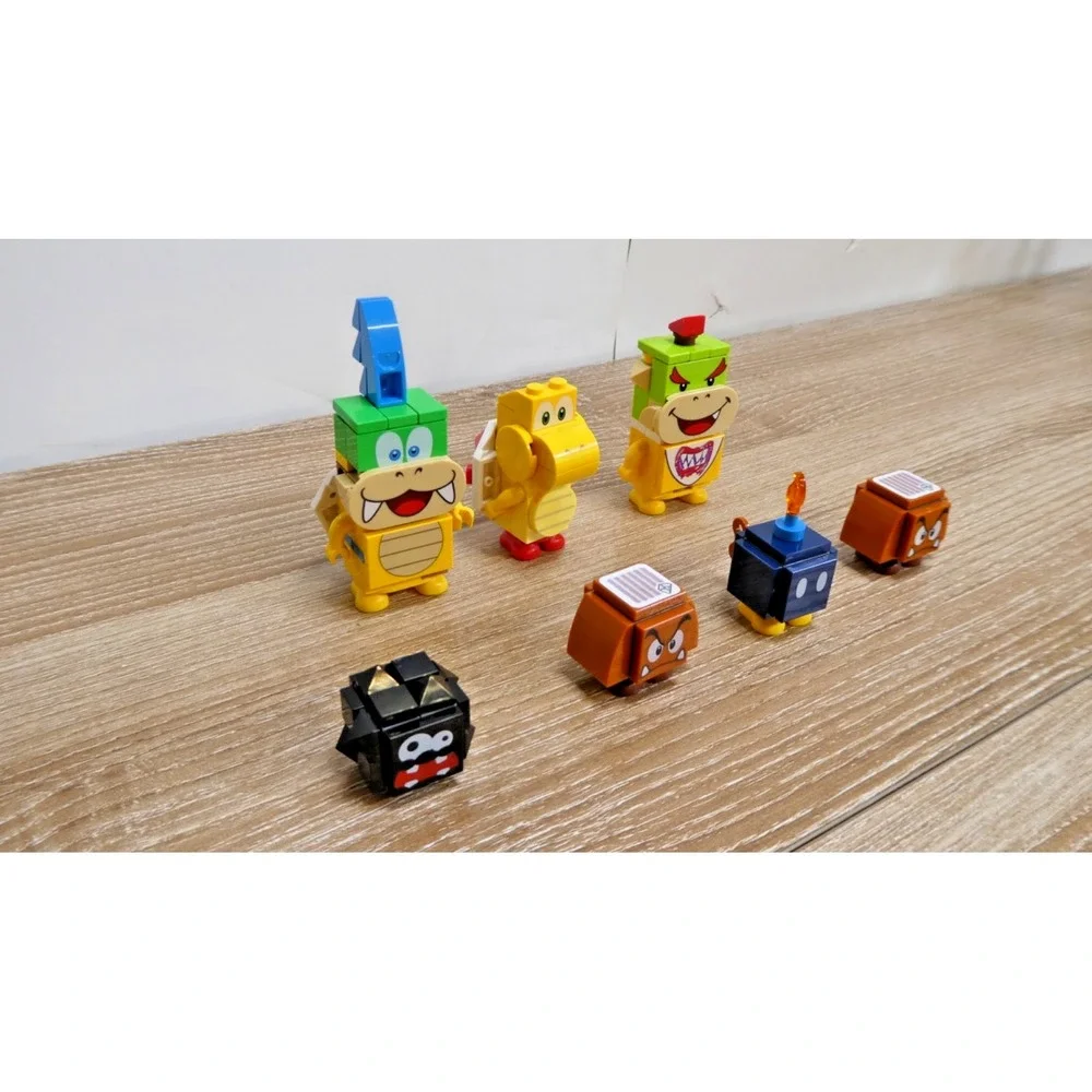 LEGO Mario Charact. Fuzzy, Goomba, Bawser Jr, Larry Koopa, Koopa Troopa, Bob-omb